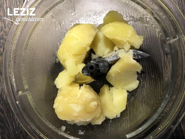 Patatesli Somon Köftesi