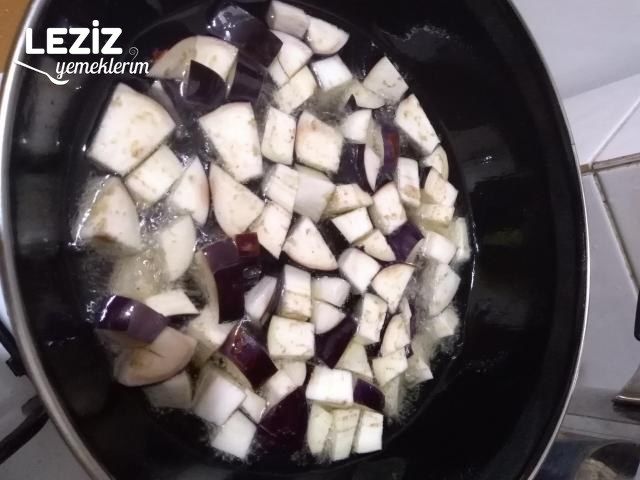 Şakşuka Nasıl Yapılır?