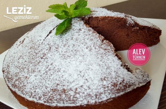 Yumuşacık Kakaolu Pamuk Kek (Nemli Yapıda)