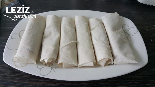 Paçanga Böreği Tarifi (Aşama Aşama Anlatım)