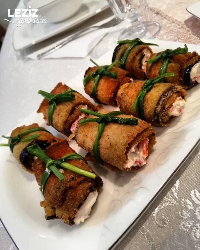 Tavuklu Patlıcan Sarma