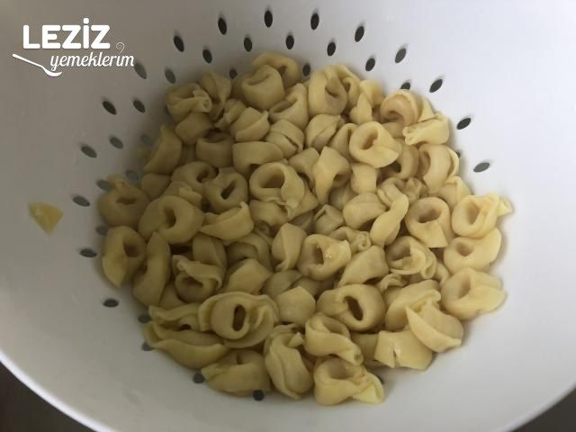 Ispanaklı Mantarlı Tortellini
