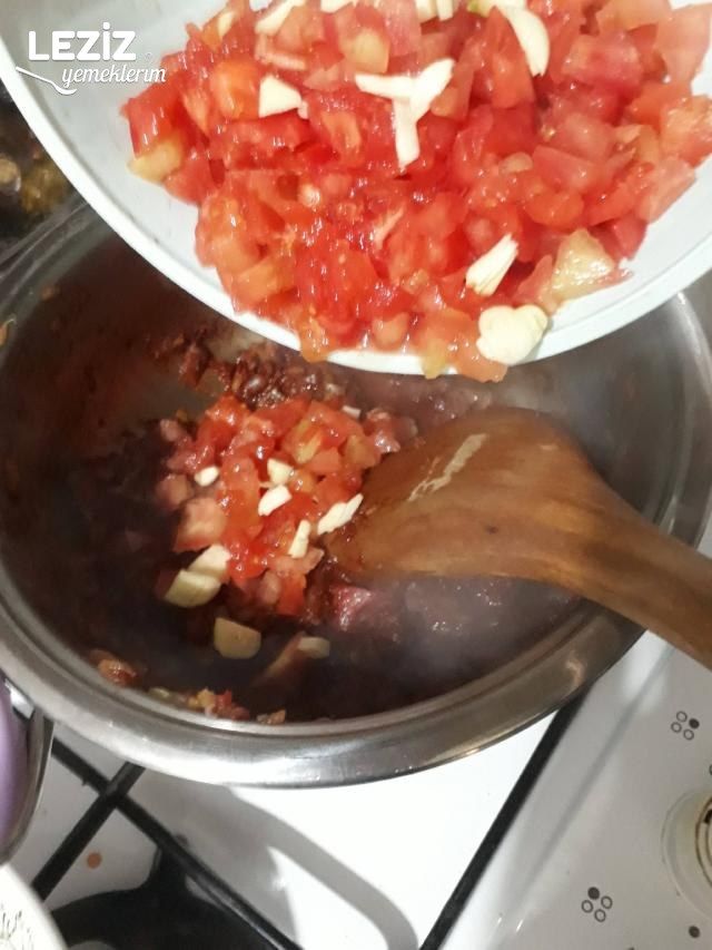 İmam Bayıldı Yemeği (En Sağlıklı Haliyle)