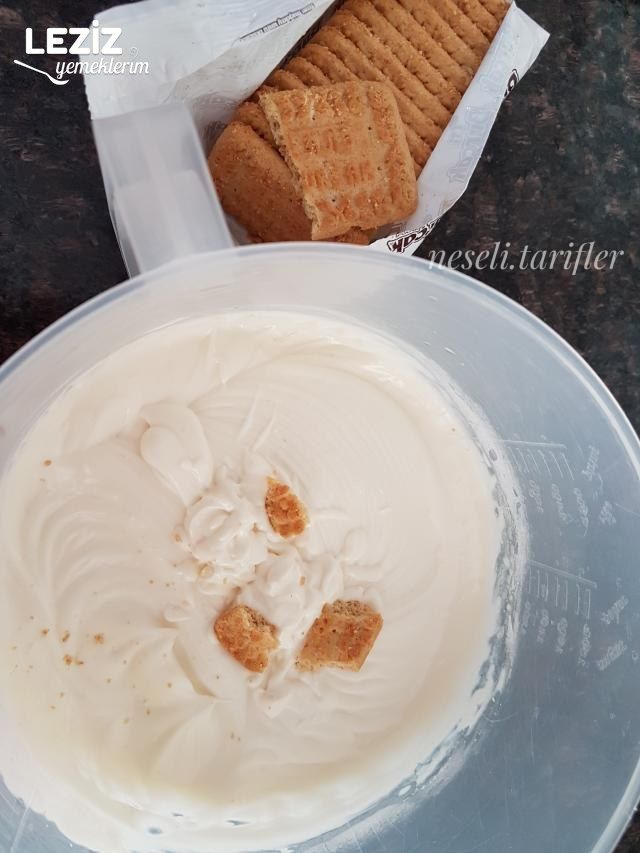 Çilekli Parfe