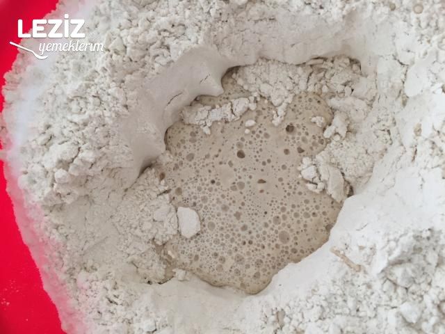 Yumuşacık Tepsi Ekmeği