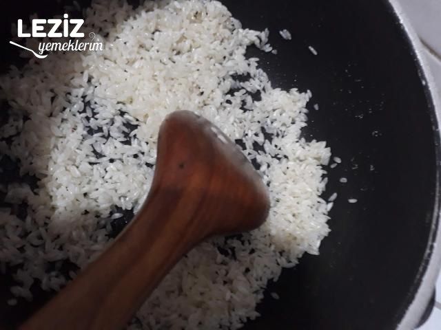 Mısırlı Pirinç Pilavı