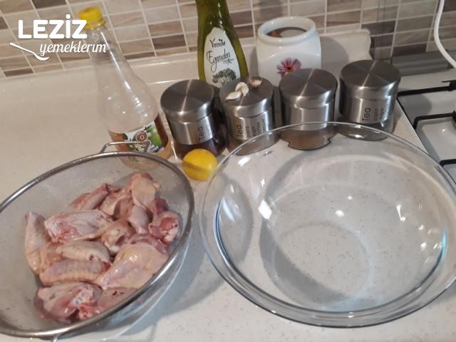 Sirke Soslu Tavuk Kanat