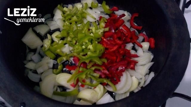 Sebzeli Patates Yemeği