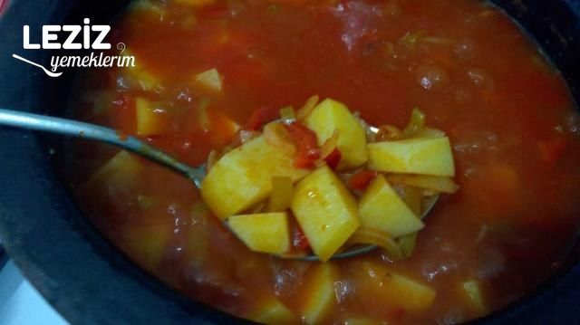 Sebzeli Patates Yemeği