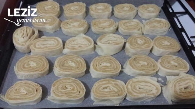 Nefis Patatesli Rulo Börek