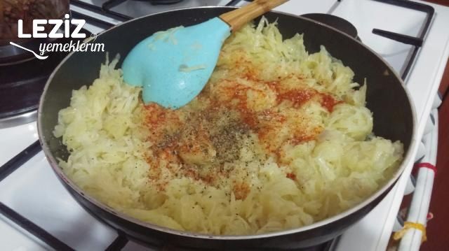 Nefis Patatesli Rulo Börek