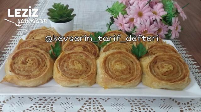 Nefis Patatesli Rulo Börek