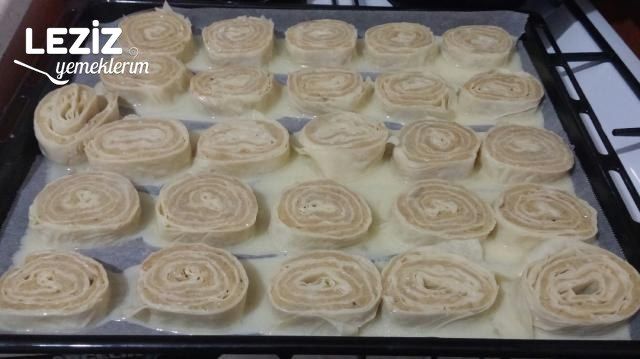Nefis Patatesli Rulo Börek