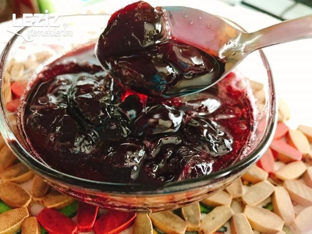 Leziz Kiraz Reçeli Tarifi