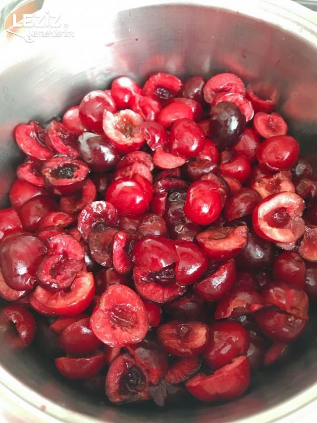 Leziz Kiraz Reçeli Tarifi