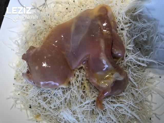 Kadayıftan Tavuk Şinitzel