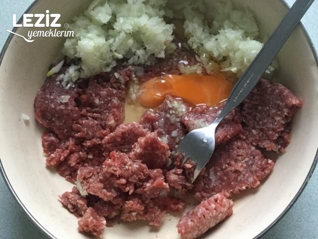 Patatesli Sulu Köfte Yapımı