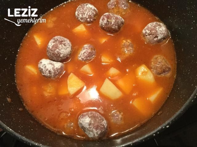 Patatesli Sulu Köfte Yapımı
