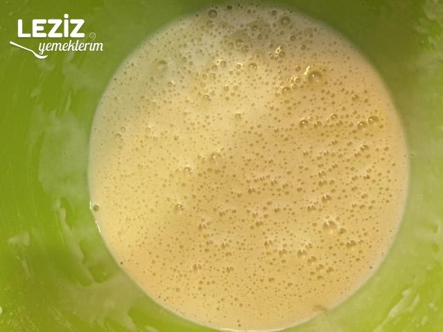 Çilekli Yaş Pasta (Doğum Günü İçin)