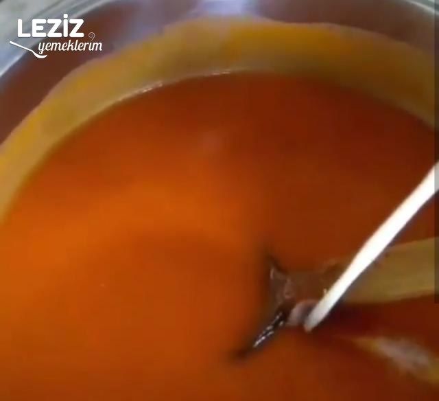 Közlenmiş Biber Çorbası