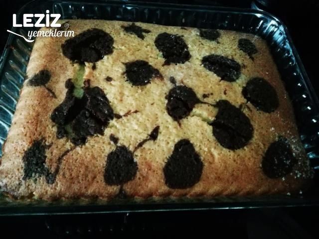 İki Renkli Nemli Kek