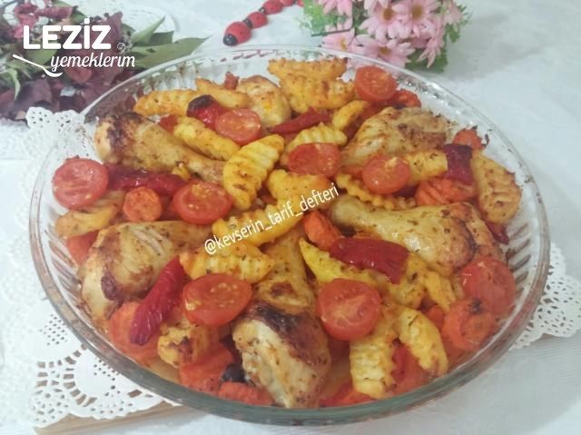 Soslu Patatesli Tavuk Bagetler