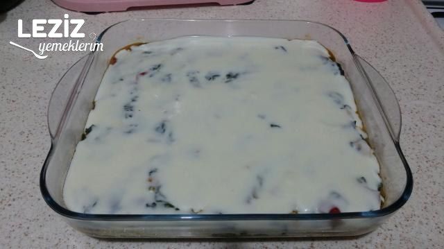 Tavuklu Ispanak Graten