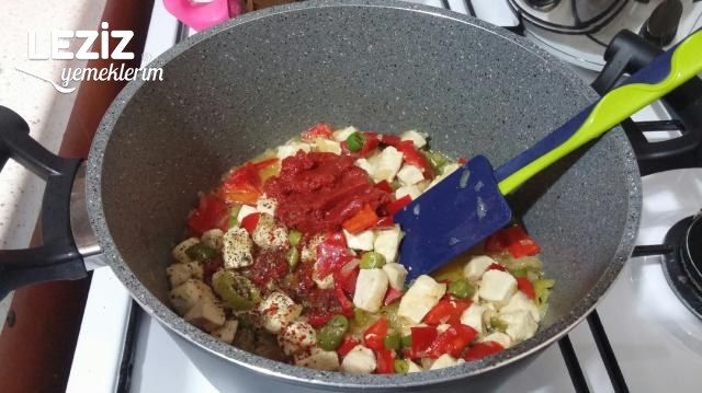 Tavuklu Ispanak Graten