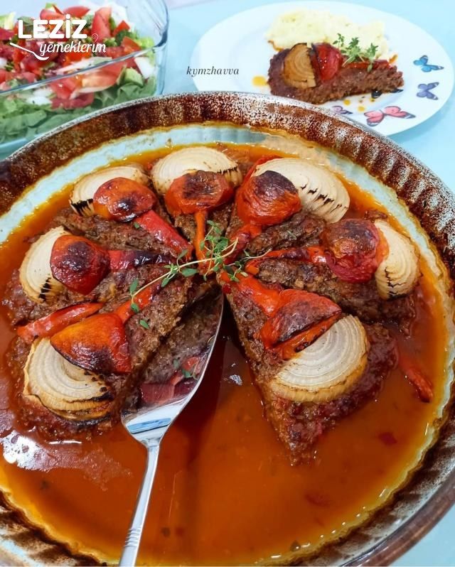 Nefis Kolay Tepsi Kebabı