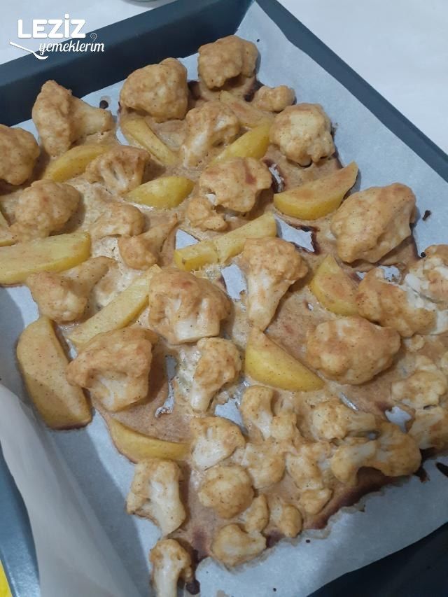 Fırında Karnabahar (Çok Özel Soslu)