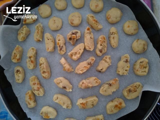 Kayısılı İncirli Cevizli Kurabiye