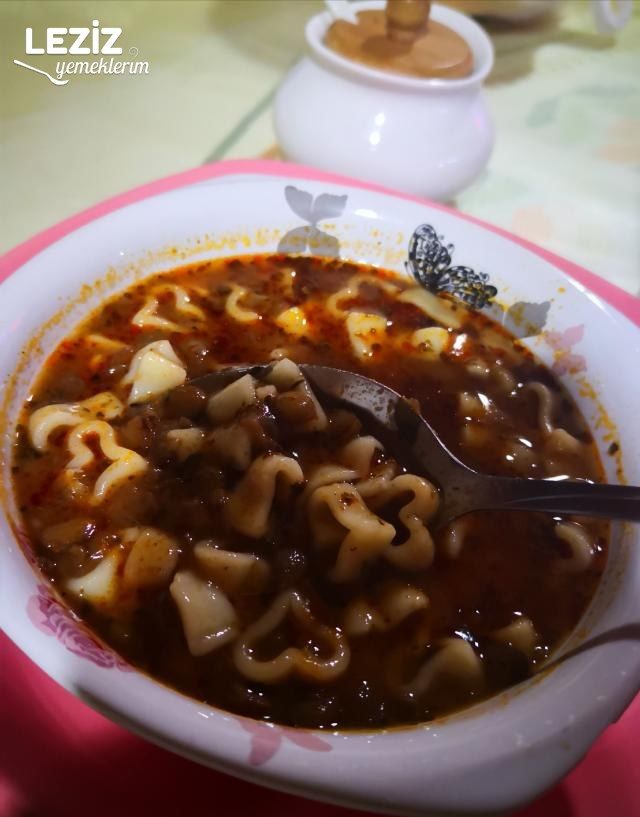 Şehriyeli Yeşil Mercimek Çorbası (Anadolu Dan Nefis Bir Lezzet)