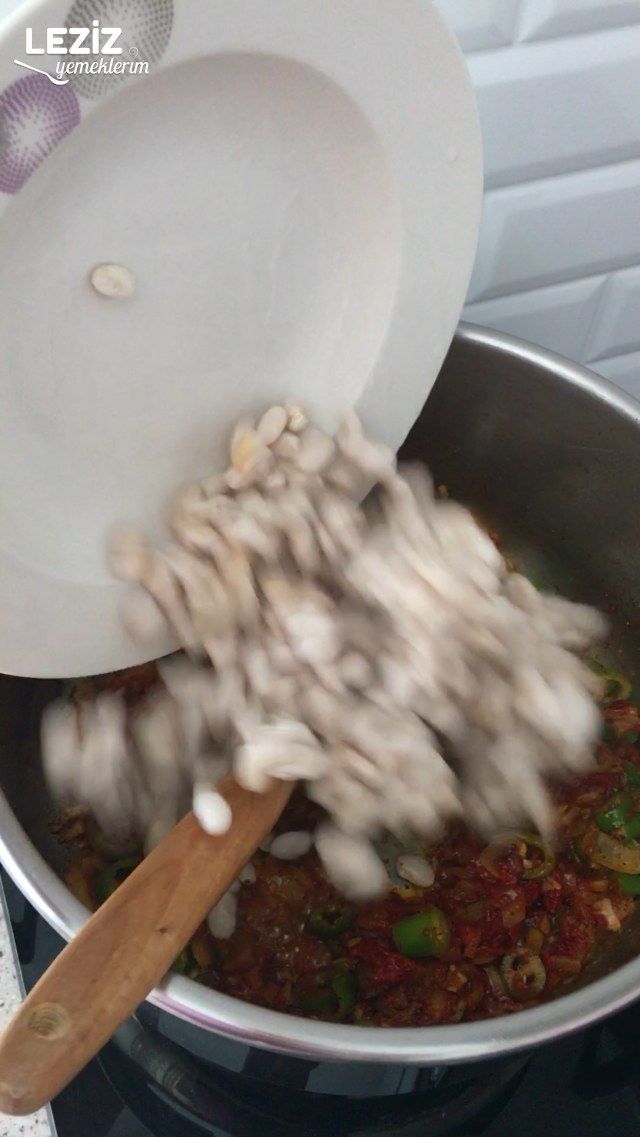 Sucuklu Kuru Fasulye