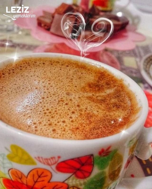 Bol Köpüklü Türk Kahvesi Ve Sırları