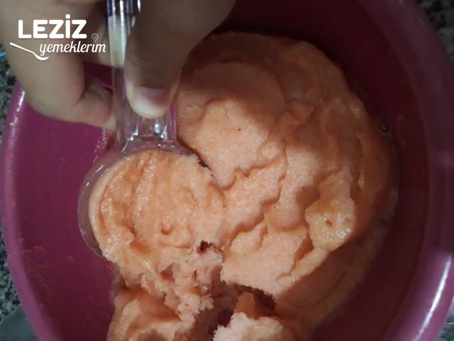 Şeftali Sorbe (Şerbetli Limonlu Eşsiz Lezzetiyle)