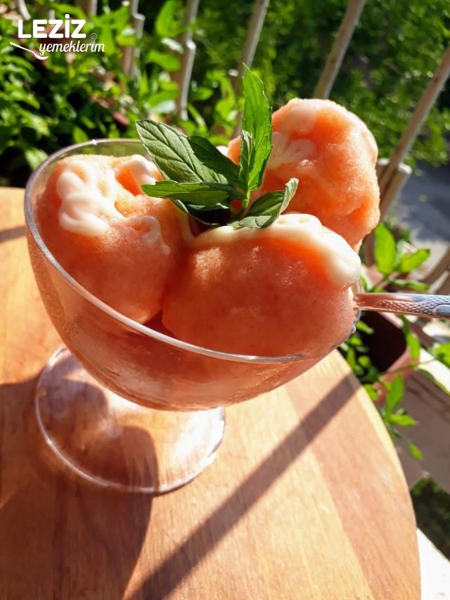 Şeftali Sorbe (Şerbetli Limonlu Eşsiz Lezzetiyle)