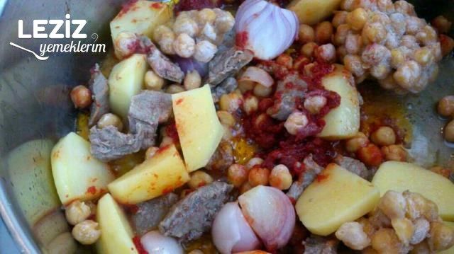 Etli Patatesli Bamya