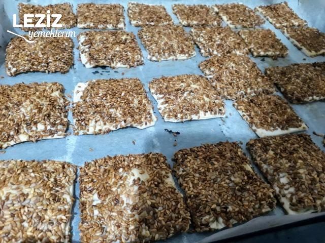 Simit Tadında Mini Milföy Börekler