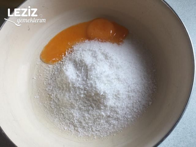 Nefis Hindistan Cevizli Kurabiye