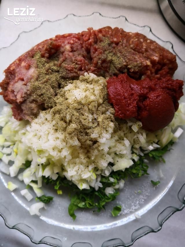 Kıymalı Kabak Biber Dolması