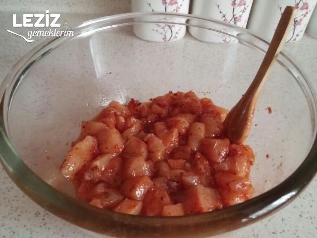 Tavada Şipşak Tavuk Şiş