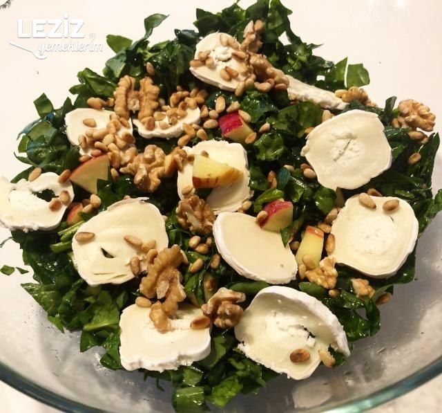 Keçi Peynirli Elmalı Salata