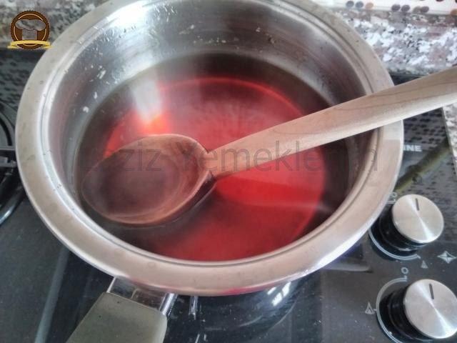 Karamelize Şerbetli Etimek Tatlısı