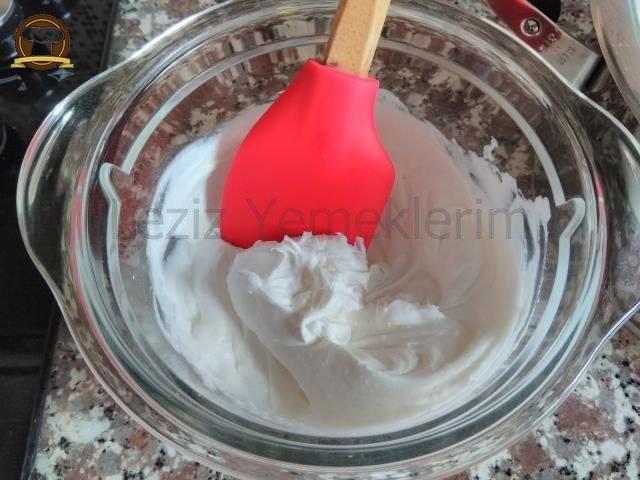 Karamelize Şerbetli Etimek Tatlısı