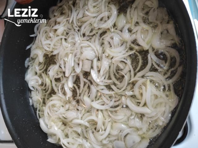 Özbek Pilavı Tarifi (Detaylı Anlatım)