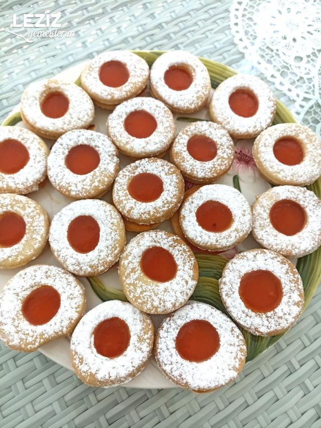 Marmelatlı Linzer Kurabiye Tarifi
