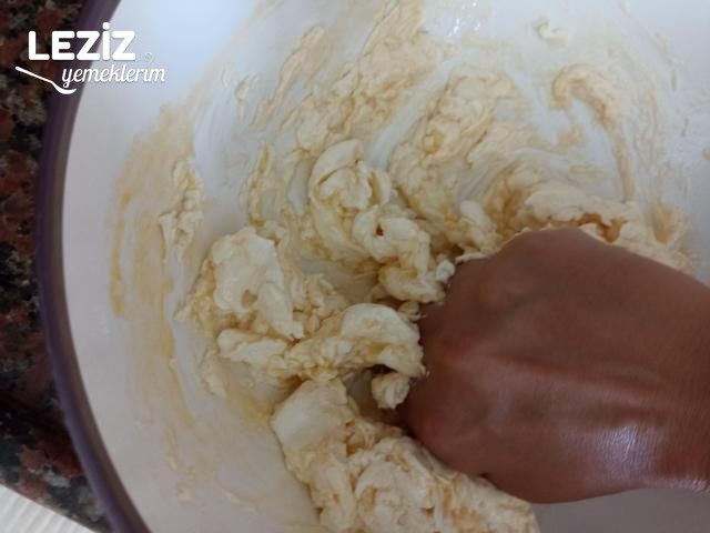 Marmelatlı Linzer Kurabiye Tarifi