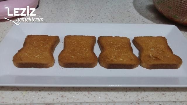 Köz Biberli Ve Patlıcanlı Şahane Etimek Salatası