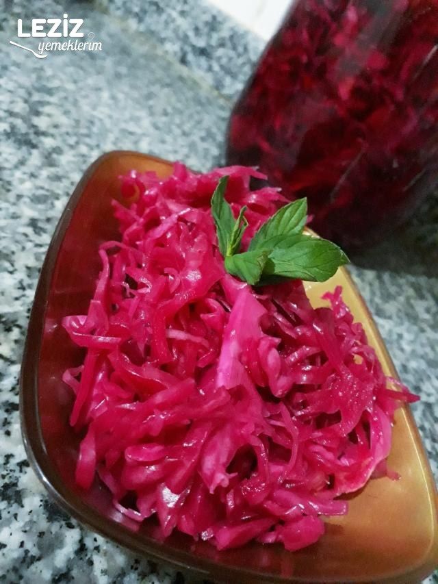 Lokanta Usulü Mor Lahana Turşusu Tarifi