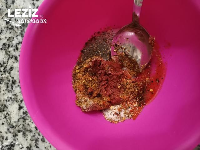 Fırında Nefis Patatesli Tavuk Tarifi